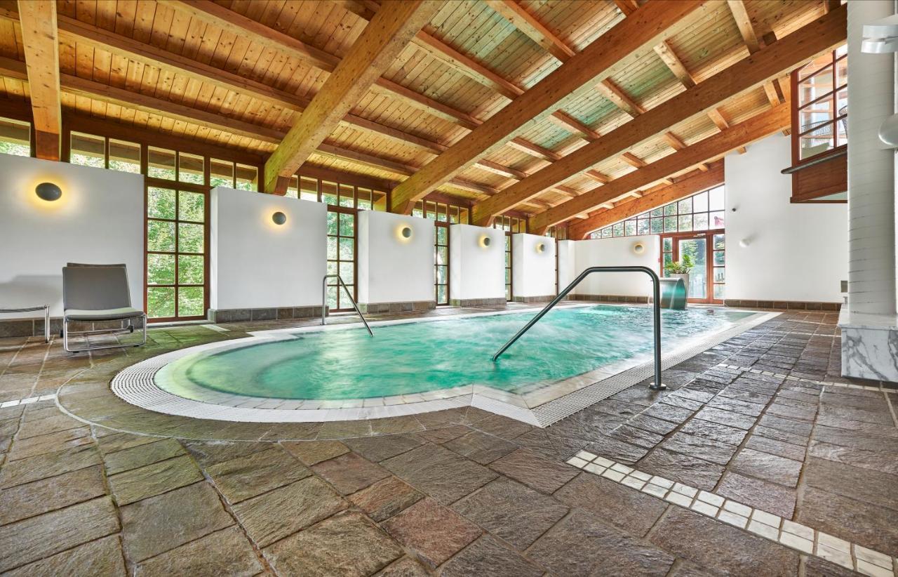 Hotel Zur Waldbahn ツヴィーゼル エクステリア 写真