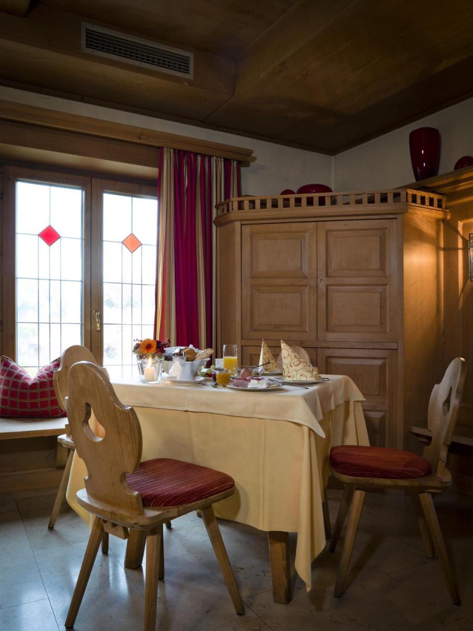 Hotel Zur Waldbahn ツヴィーゼル エクステリア 写真